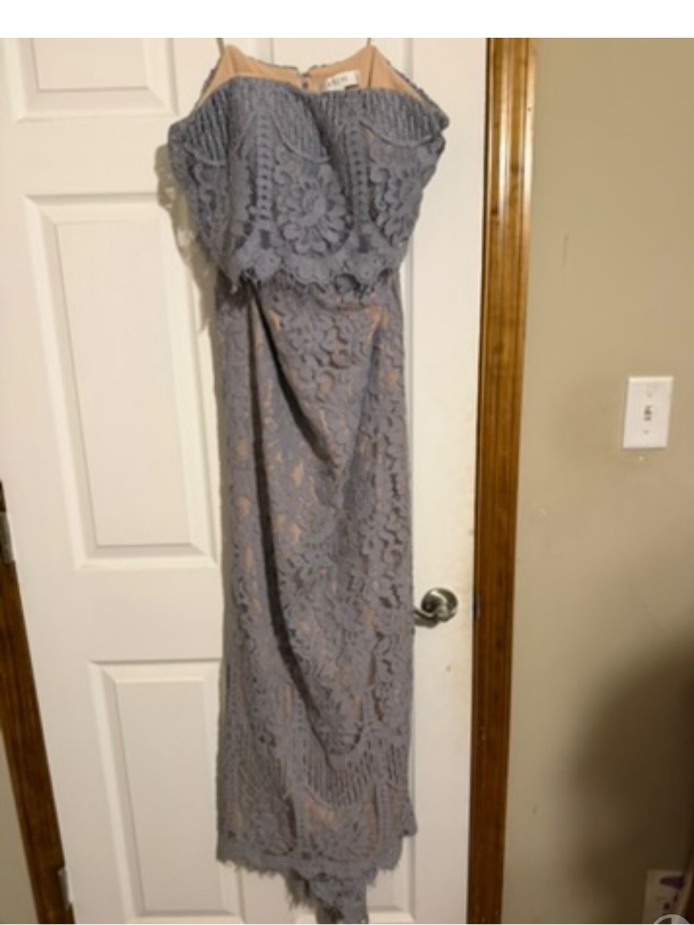 Jarlo London Adeline Maxi bandeau-style lace overlay ash gray blue size 16 - Picture 4 of 5